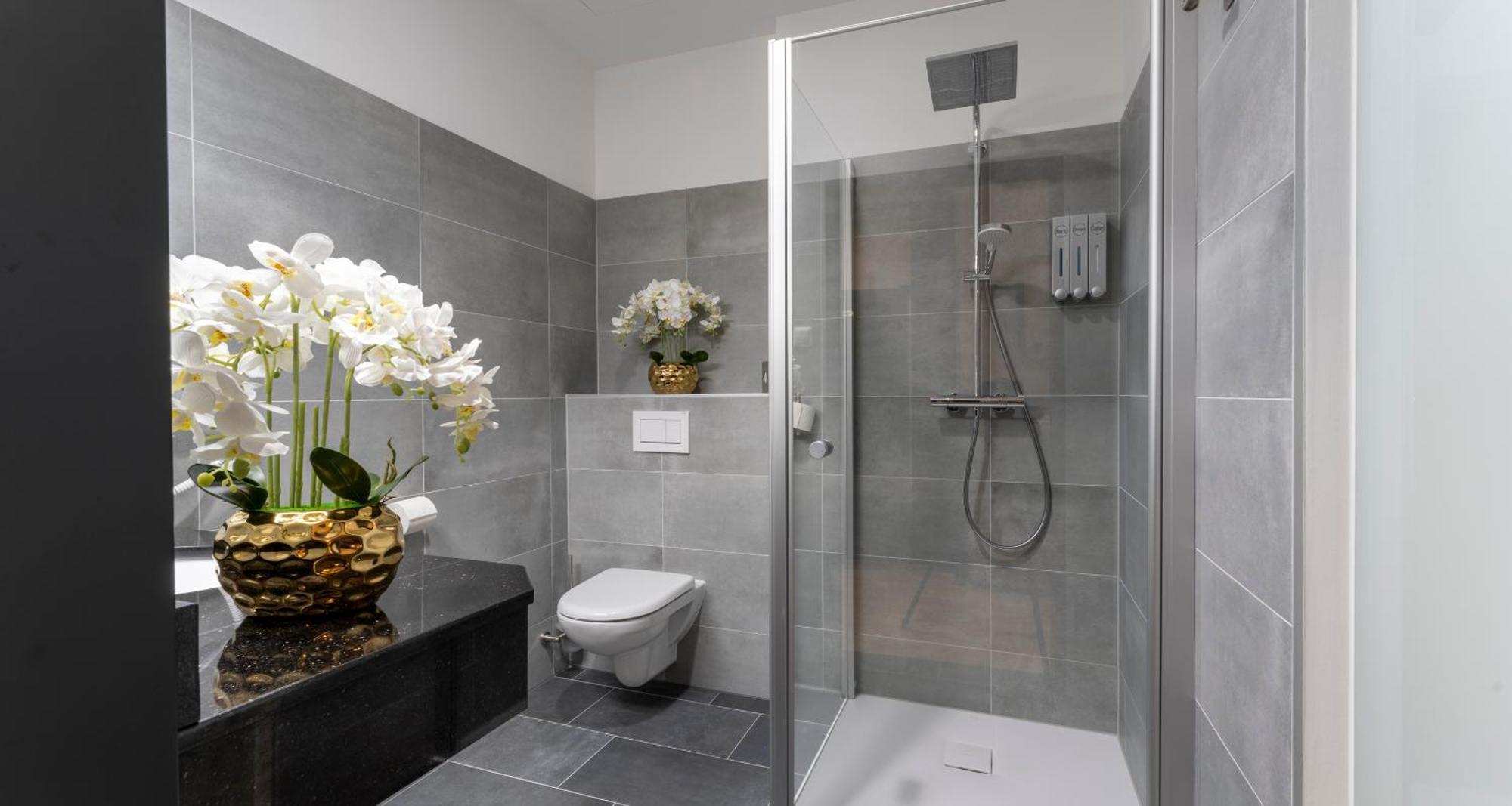 Plaza Inn Wiener Neustadt, BW Signature Collection מראה חיצוני תמונה