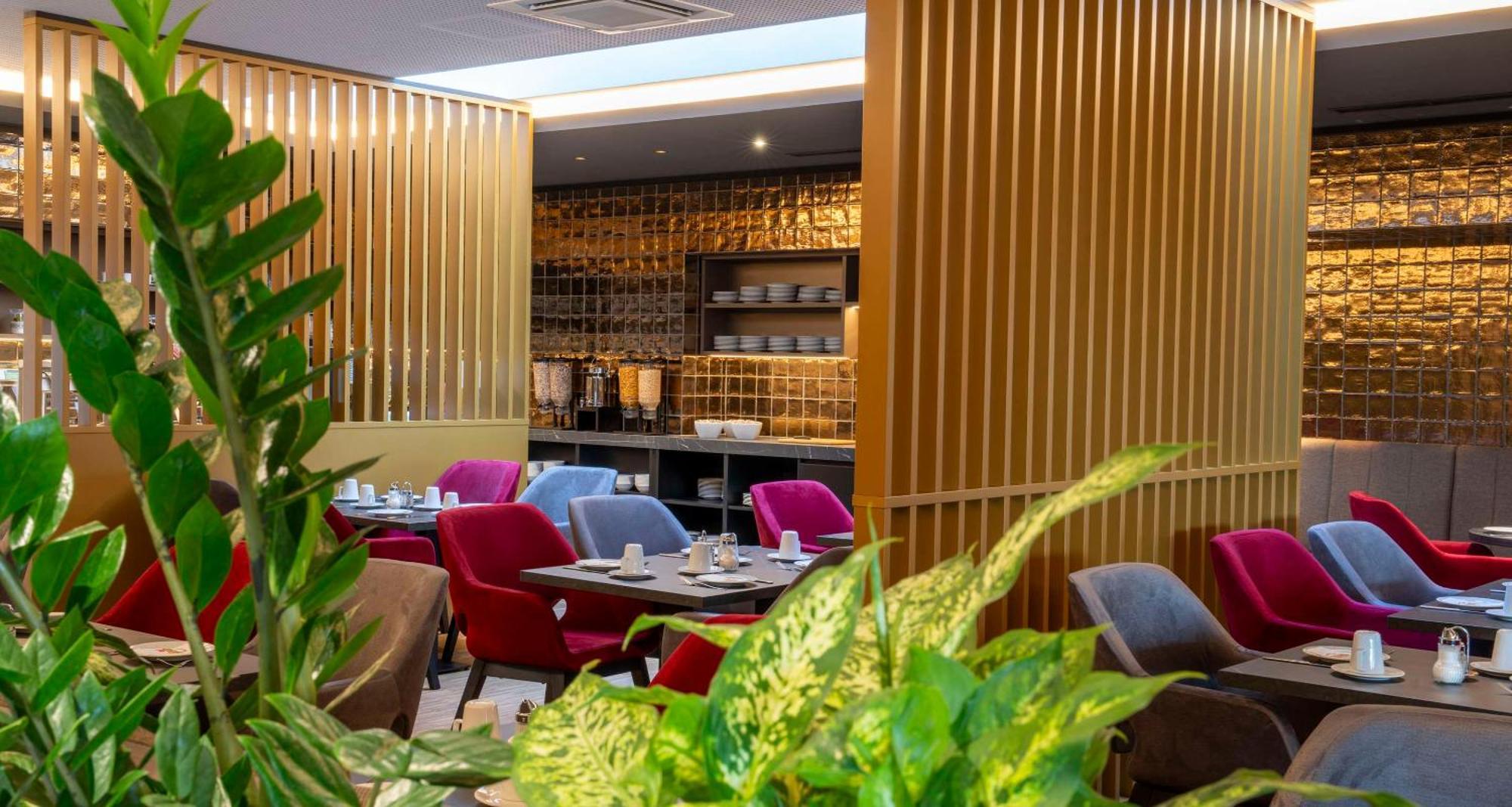 Plaza Inn Wiener Neustadt, BW Signature Collection מראה חיצוני תמונה