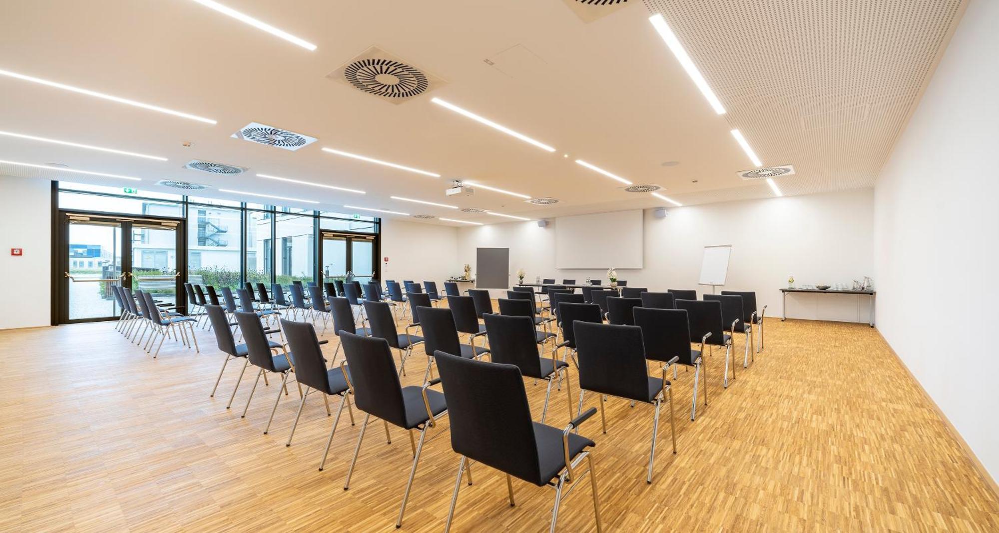 Plaza Inn Wiener Neustadt, BW Signature Collection מראה חיצוני תמונה