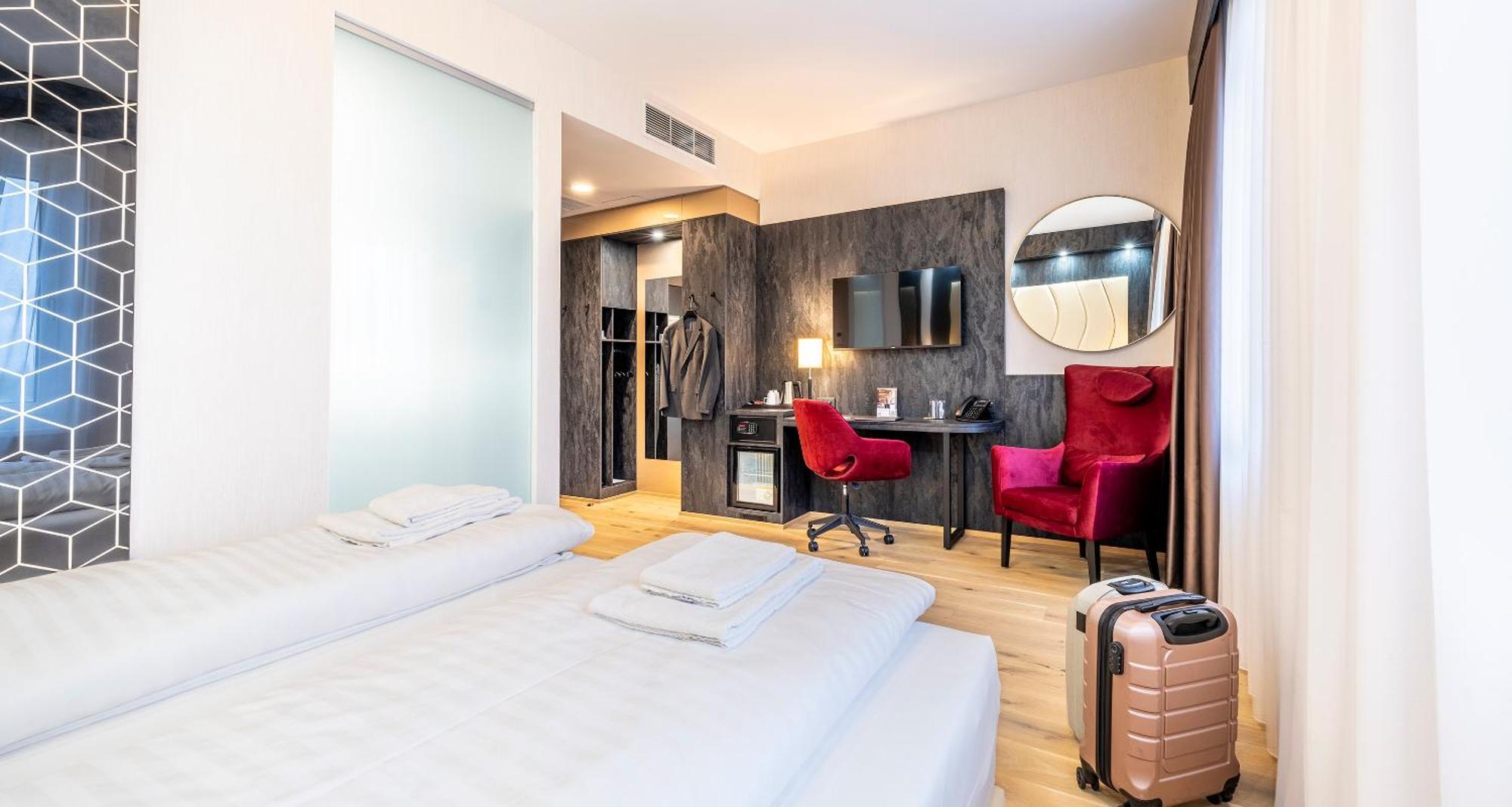 Plaza Inn Wiener Neustadt, BW Signature Collection מראה חיצוני תמונה